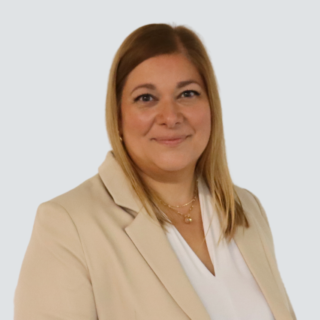 Sarah Fontana Headshot